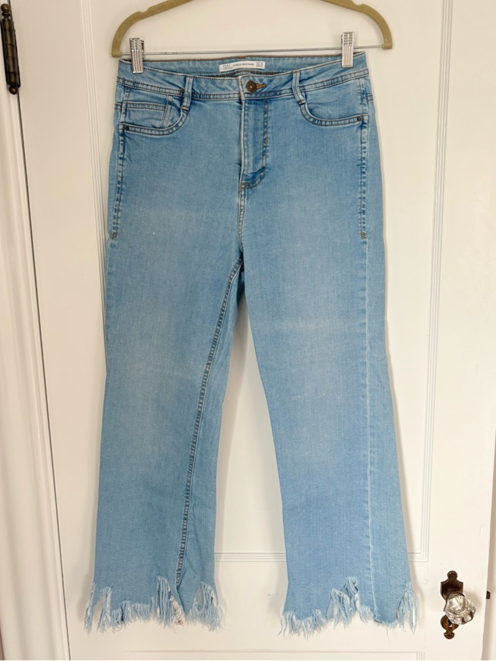 ZARA Light Blue Wide-Leg Jeans with Frayed Hem